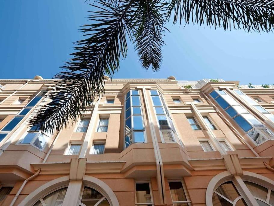 Monaco 